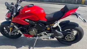 Ducati Streetfighter V4 1100 S (2020)  (2)