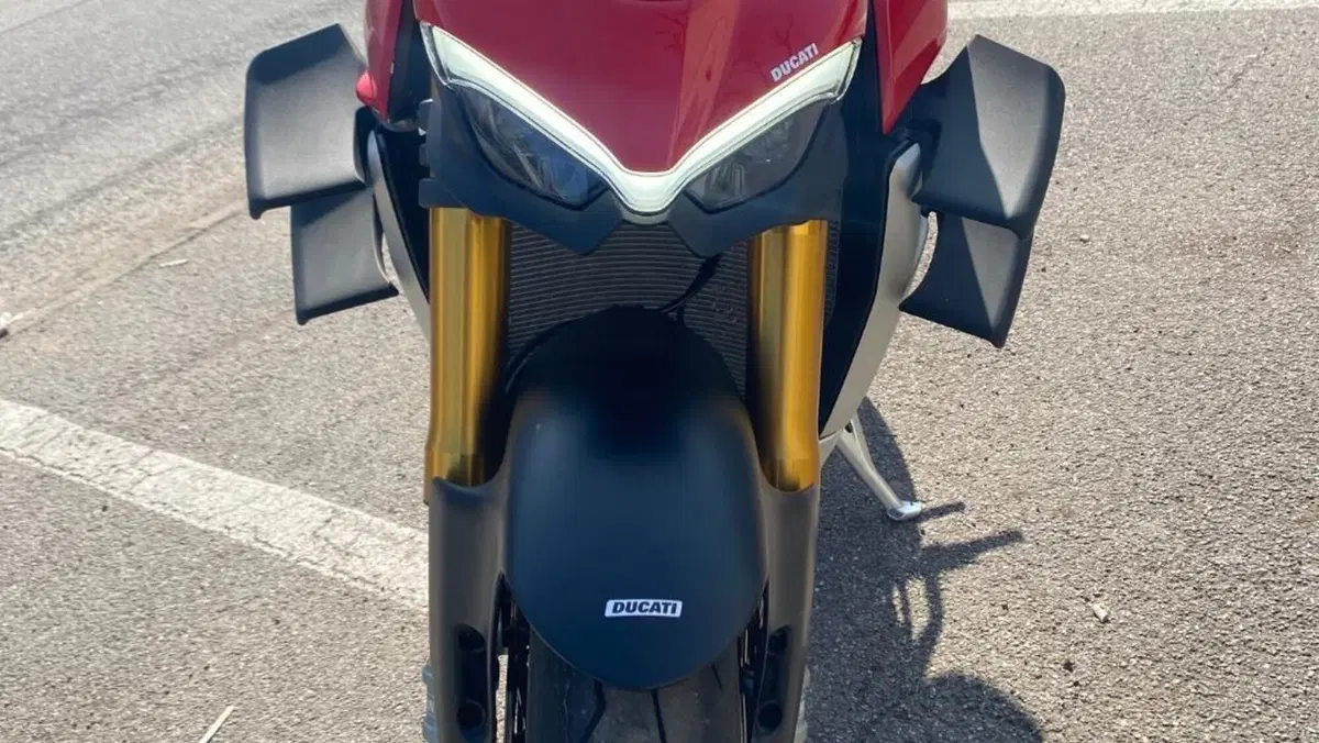 Ducati Streetfighter V4 1100 S (2020)  (3)