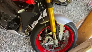 Triumph Street Triple 765 RX (2026)  (4)