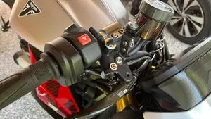 Triumph Street Triple 765 RX (2026)  (5)