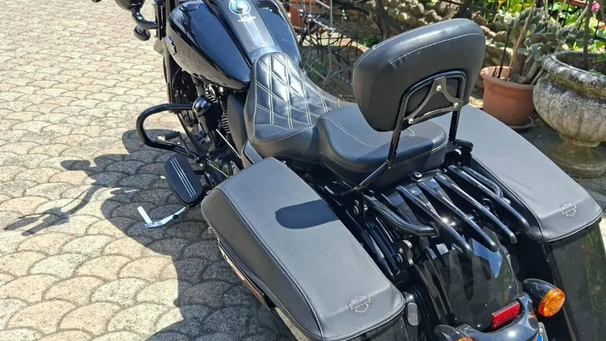 Harley-Davidson 114 Road King Special (2019 - 20) - FLHR  (4)