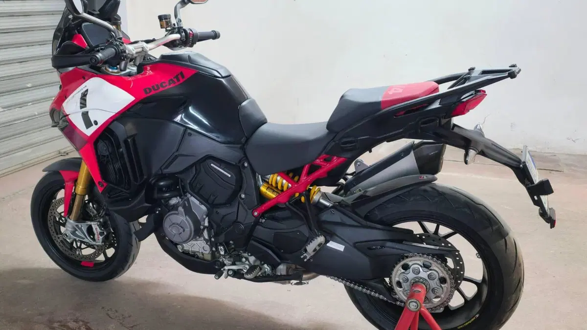 Ducati Multistrada V4 Pikes Peak (2021 - 24)  (10)