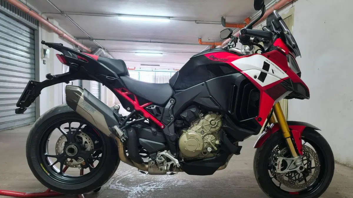 Ducati Multistrada V4 Pikes Peak (2021 - 24)  (12)