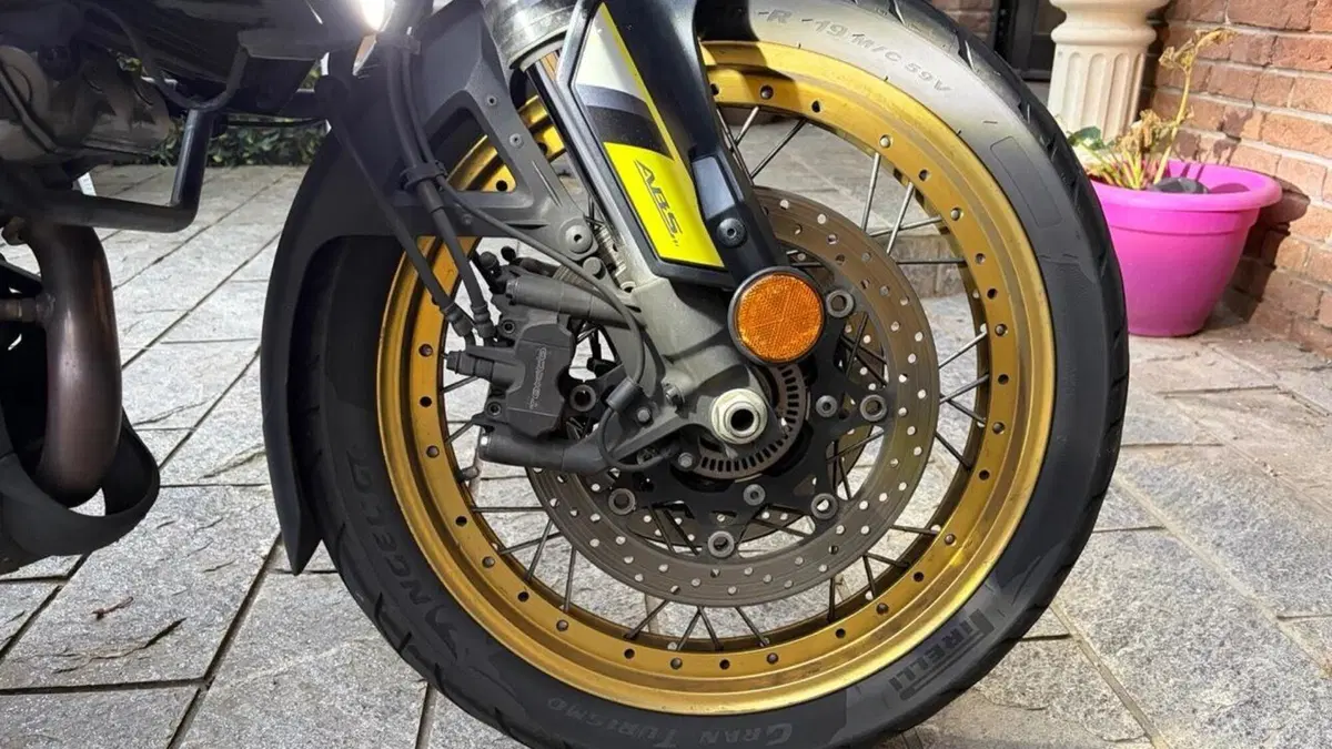 Suzuki V-Strom 1000XT (2017 - 20)  (3)