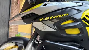 Suzuki V-Strom 1000XT (2017 - 20)  (10)