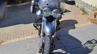 Moto Guzzi V85 TT (2019 - 20) usata