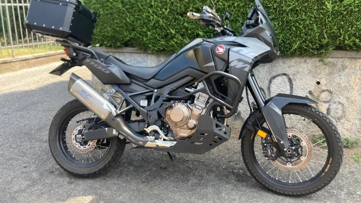 Honda Africa Twin CRF 1100L (2024 - 26)  (6)