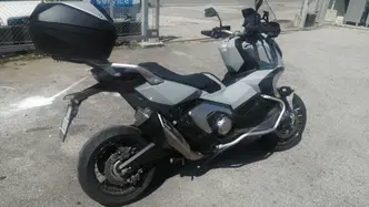 Honda X-ADV 750 DCT Travel (2021 - 24) usata