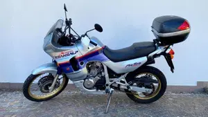 Honda Transalp XL 600V (1997 - 99)  (9)