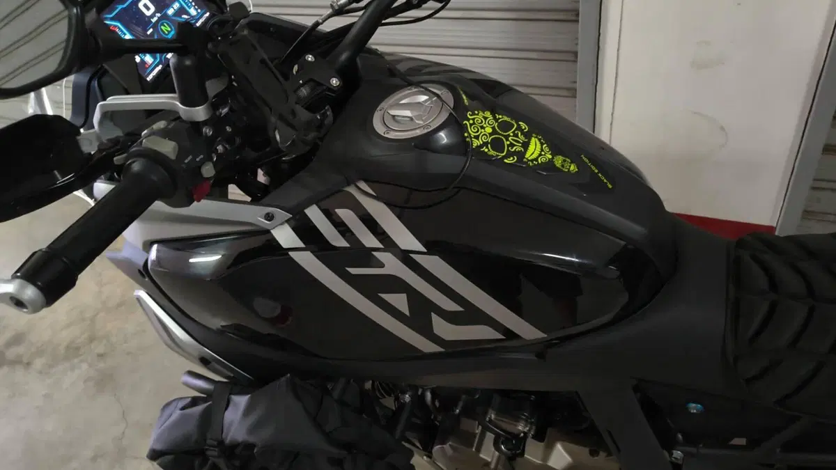 QJ Motor SRT 600 SX (2024 - 26) 