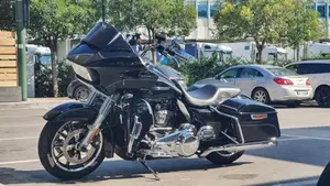 Harley-Davidson 107 Road Glide Ultra (2017 - 18) - FLTRU  (10)