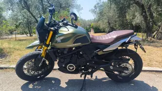 Moto Morini SEIEMMEZZO SCR (2022 - 26) usata