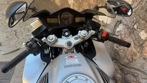 Honda VFR 800 (2002 - 05)  (8)