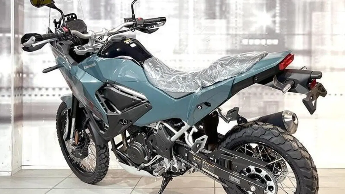 Kawasaki KLE 500 SE (2026)  (2)