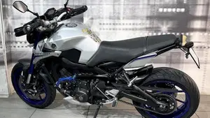 Yamaha MT-09 Street Rally (2014 - 16)  (2)