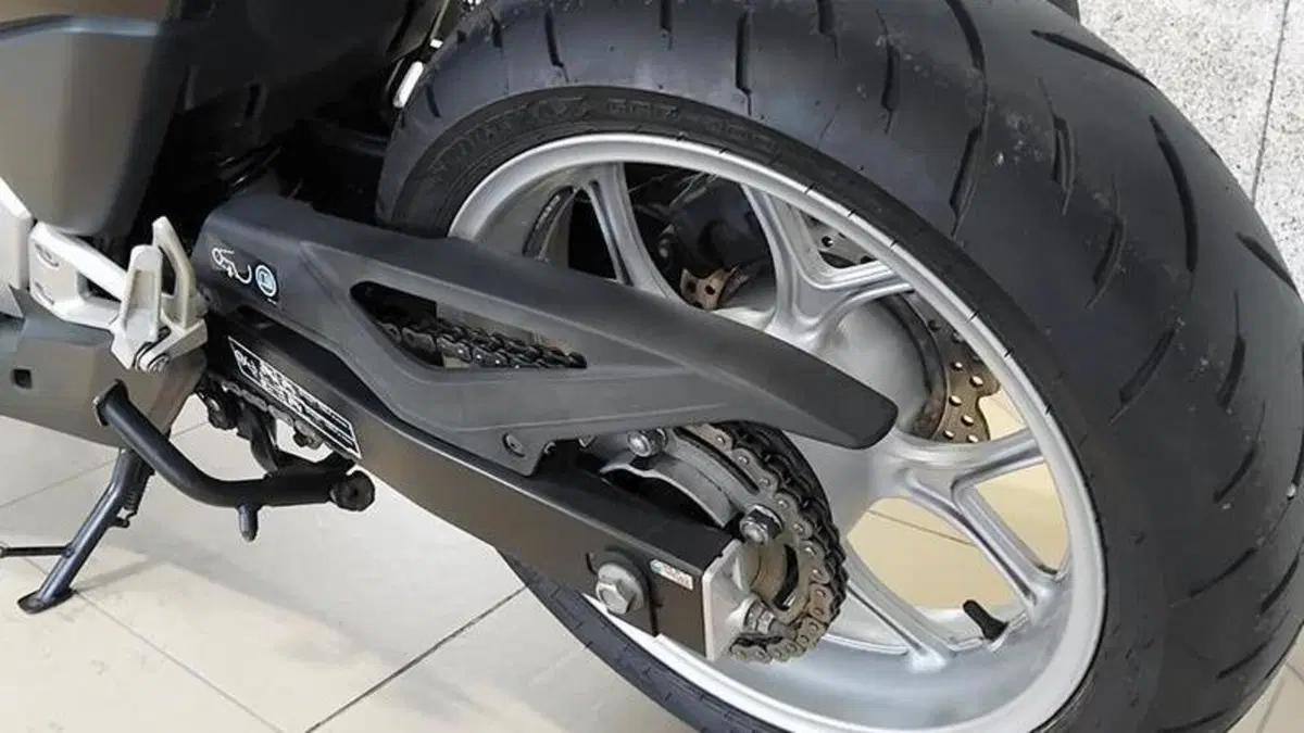 Honda Integra 700 (2011 - 13)  (5)