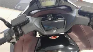 Honda Integra 700 (2011 - 13)  (6)