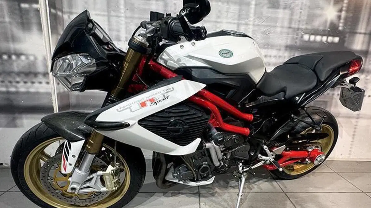 Benelli TNT 1130 (2004 - 08)  (3)