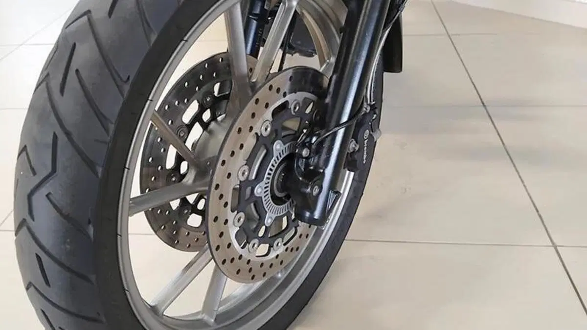 Bmw F 700 GS (2012 - 15)  (3)