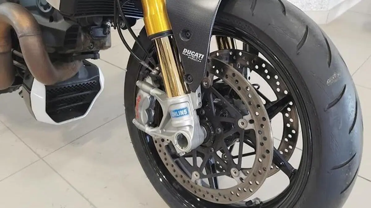 Ducati Monster 1200 S (2014 - 16)  (9)