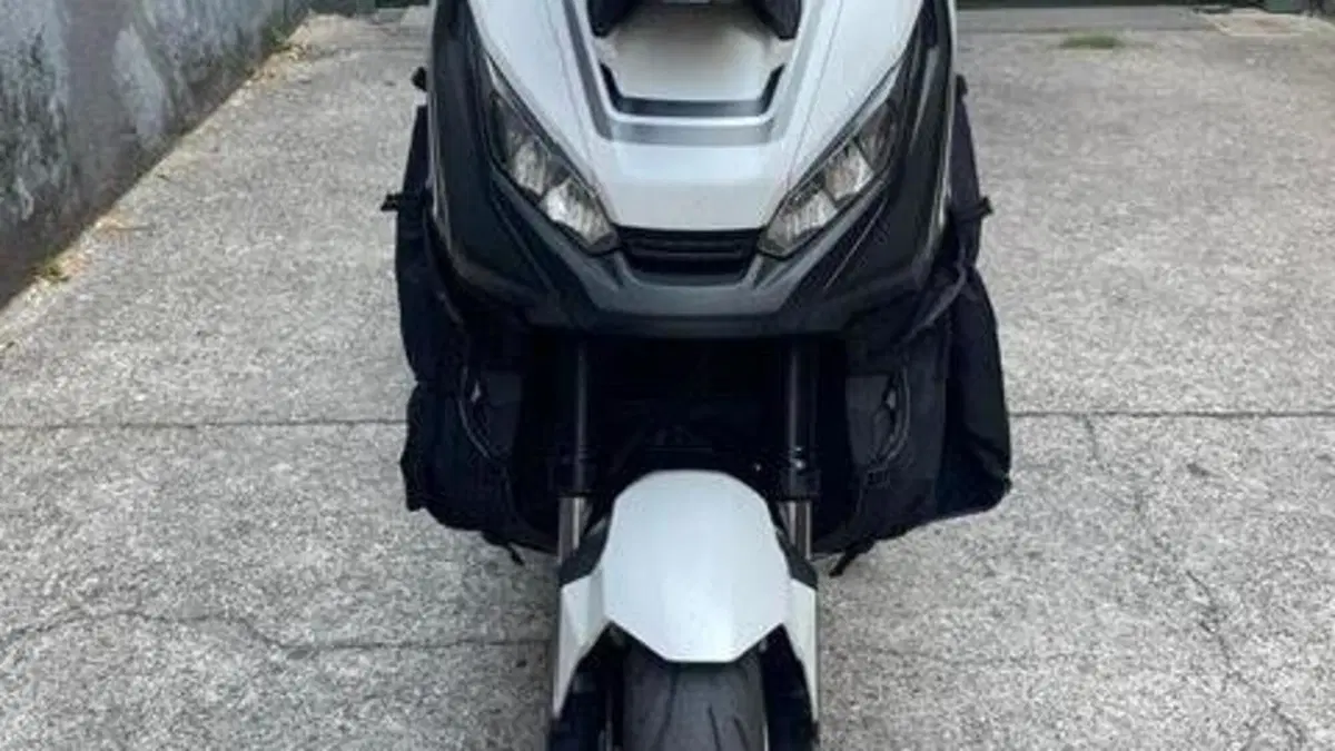 Honda X-ADV 750 (2017)  (3)