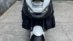 Honda X-ADV 750 (2017)  (3)