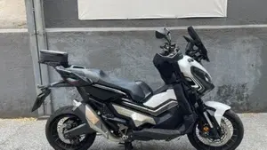 Honda X-ADV 750 (2017)  (4)