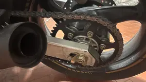Ducati Monster 600 Dark (1998 - 01)  (5)