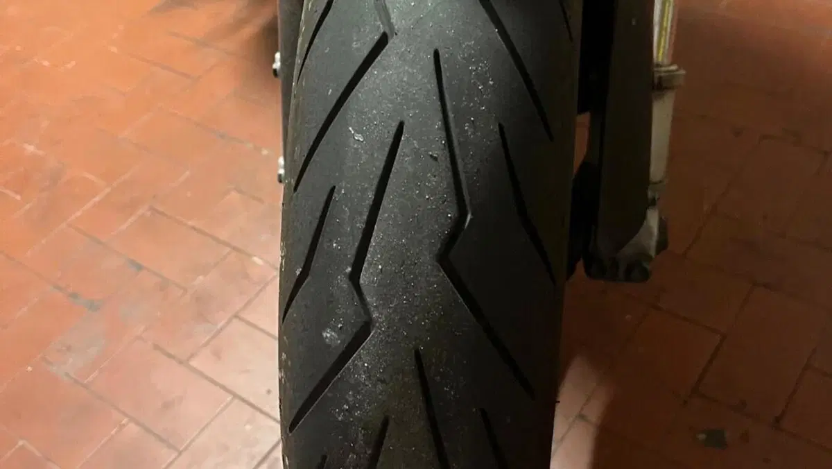 Ducati Monster 600 Dark (1998 - 01)  (14)