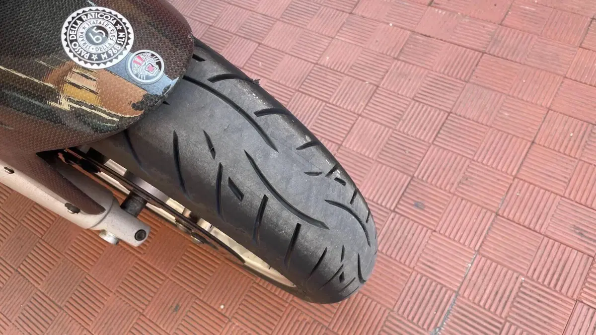 Bmw R 1100 S  (8)