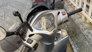Honda SH 300 i (2006 - 10)  (10)