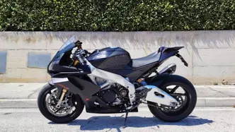 Aprilia RSV4 1100 Factory (2019 - 20) usata