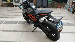 KTM 125 Duke (2021 - 23)  (3)