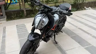 KTM 125 Duke (2021 - 23) usata