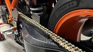KTM 1290 Super Duke R (2022 - 23)  (4)