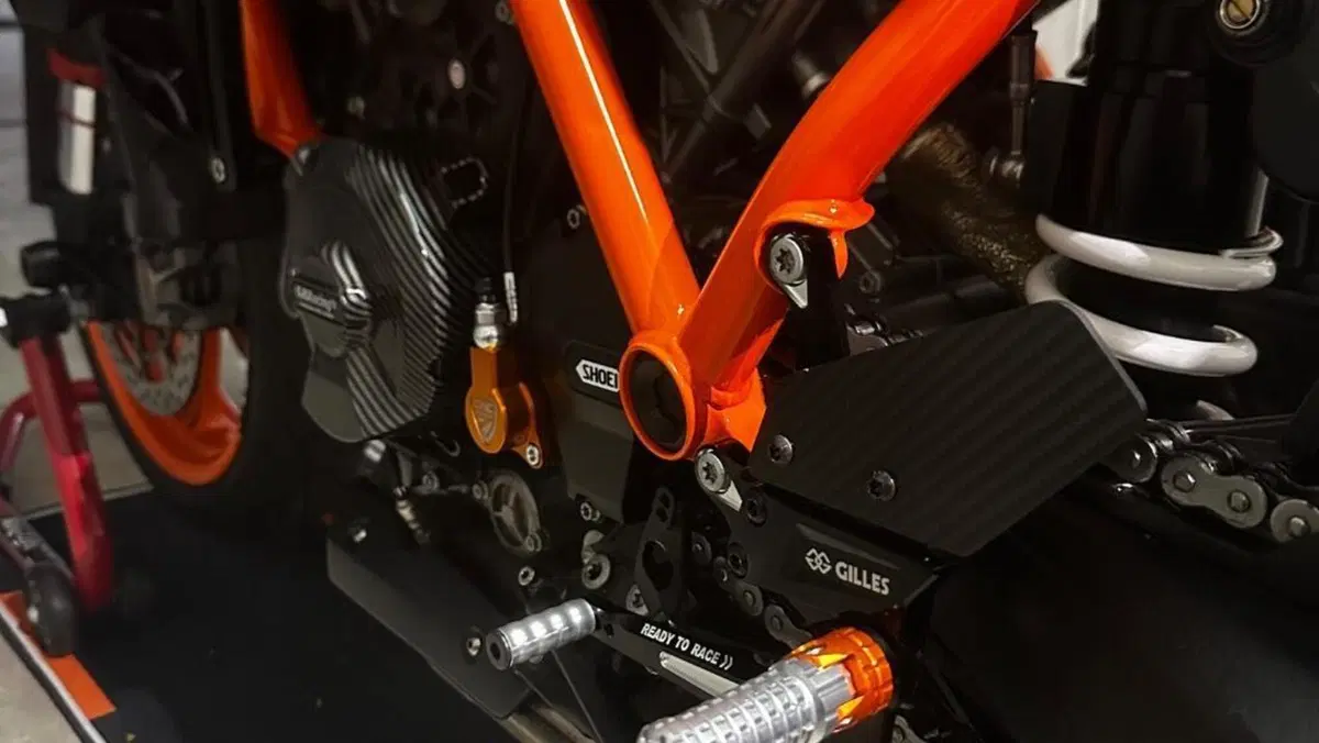 KTM 1290 Super Duke R (2022 - 23)  (10)