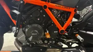 KTM 1290 Super Duke R (2022 - 23)  (11)