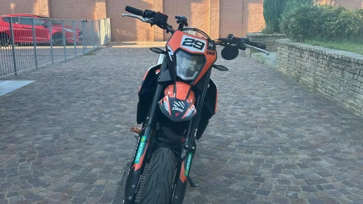 KTM 690 SMC R (2019 - 20)  (8)