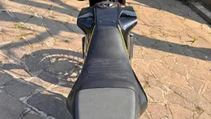 Husqvarna Svartpilen 401 (2018 - 19)  (3)