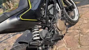 Husqvarna Svartpilen 401 (2018 - 19)  (6)