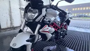 Benelli BN 125 (2018 - 20)  (2)