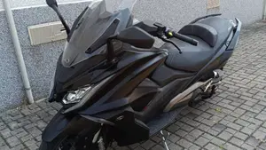 Kymco AK 550 ETS (2021 - 26)  (12)