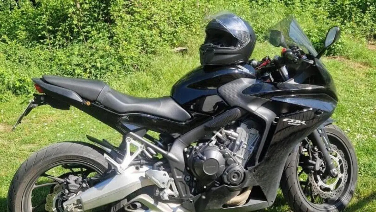 Honda CBR 650 F ABS (2014 - 17)  (2)