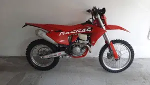 GASGAS EC 250 F (2024)  (4)