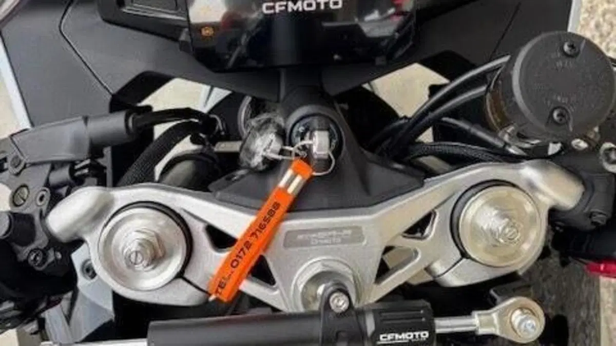 CFMOTO 675SR-R (2025 - 26)  (9)