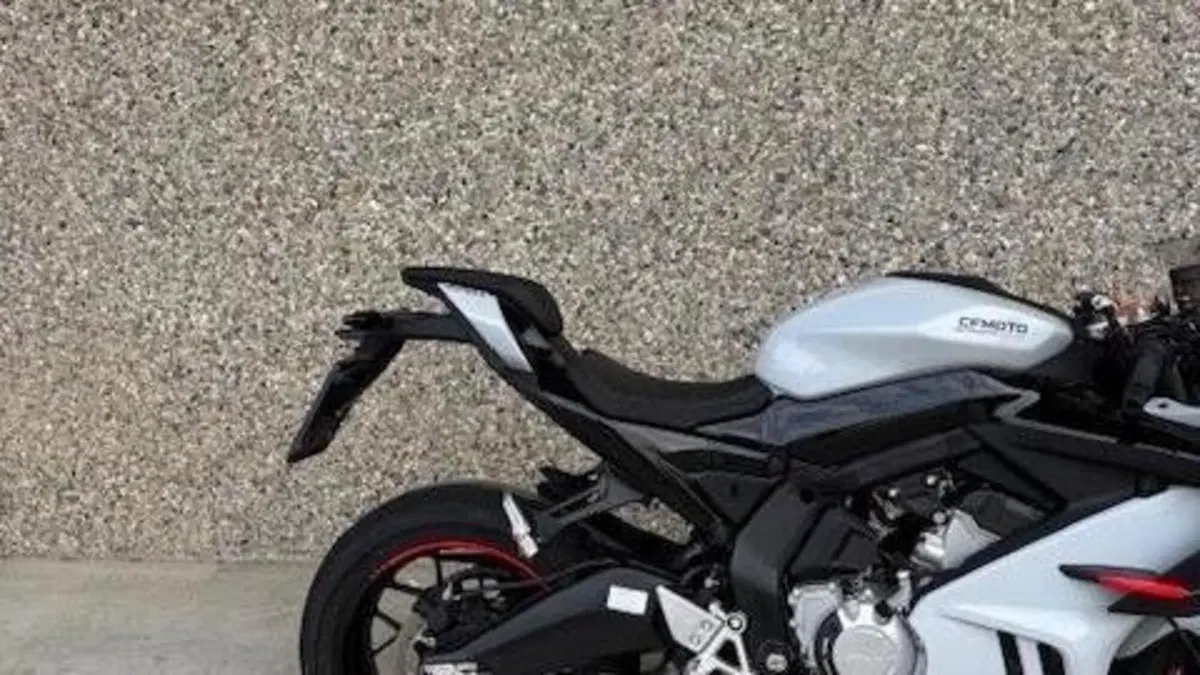 CFMOTO 675SR-R (2025 - 26)  (15)