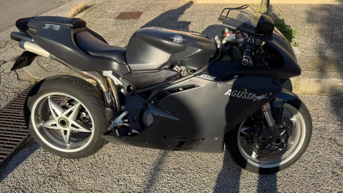 MV Agusta F4 750 S (2003 - 06)  (4)
