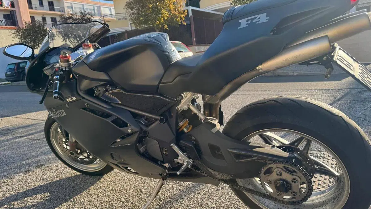 MV Agusta F4 750 S (2003 - 06)  (10)