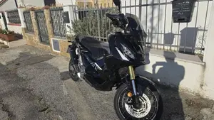 Honda X-ADV 750 (2018 - 20)  (4)
