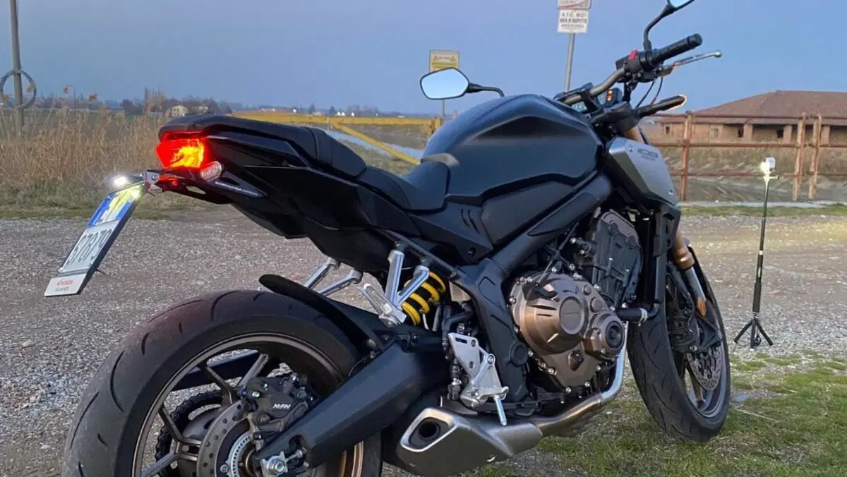 Honda CB 650 R (2021 - 23)  (7)